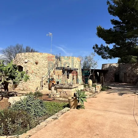 Hotel Trulli In Regno Dei Cieli Con Piscina 3*